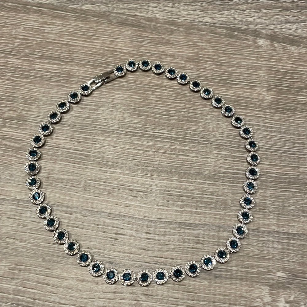 Blue crystal costume jewelry choker